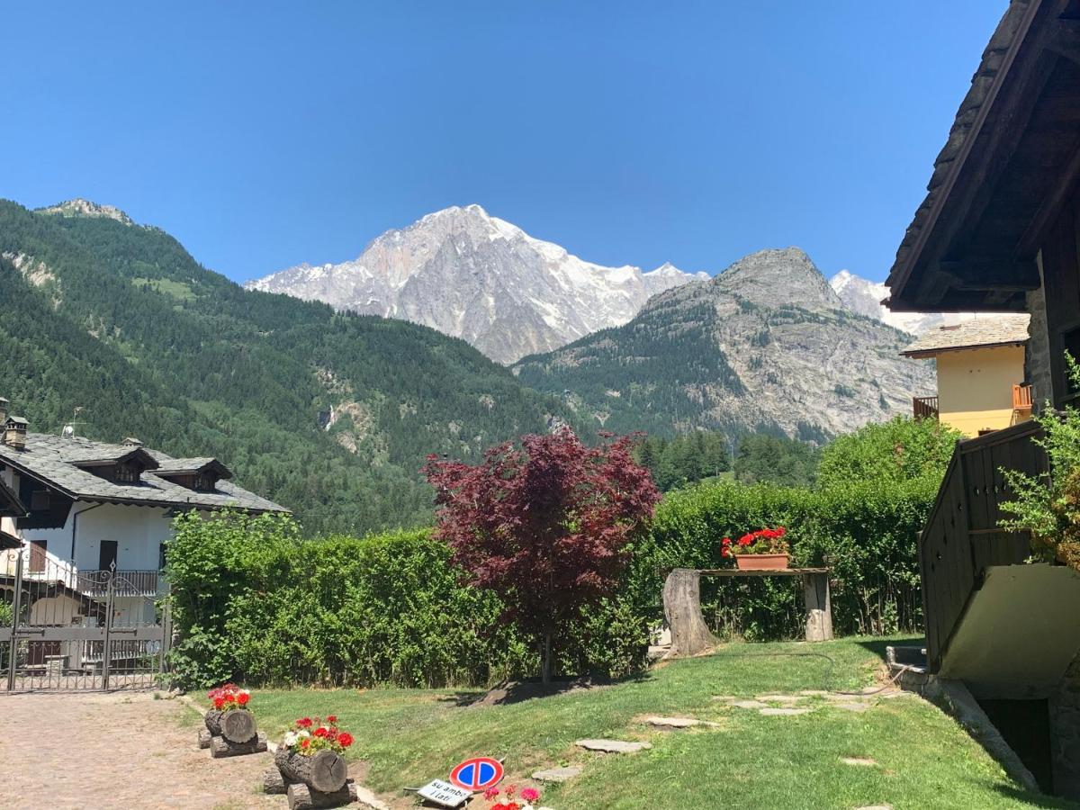 Apartamento Hameau De Jadis Pré-Saint-Didier Exterior foto