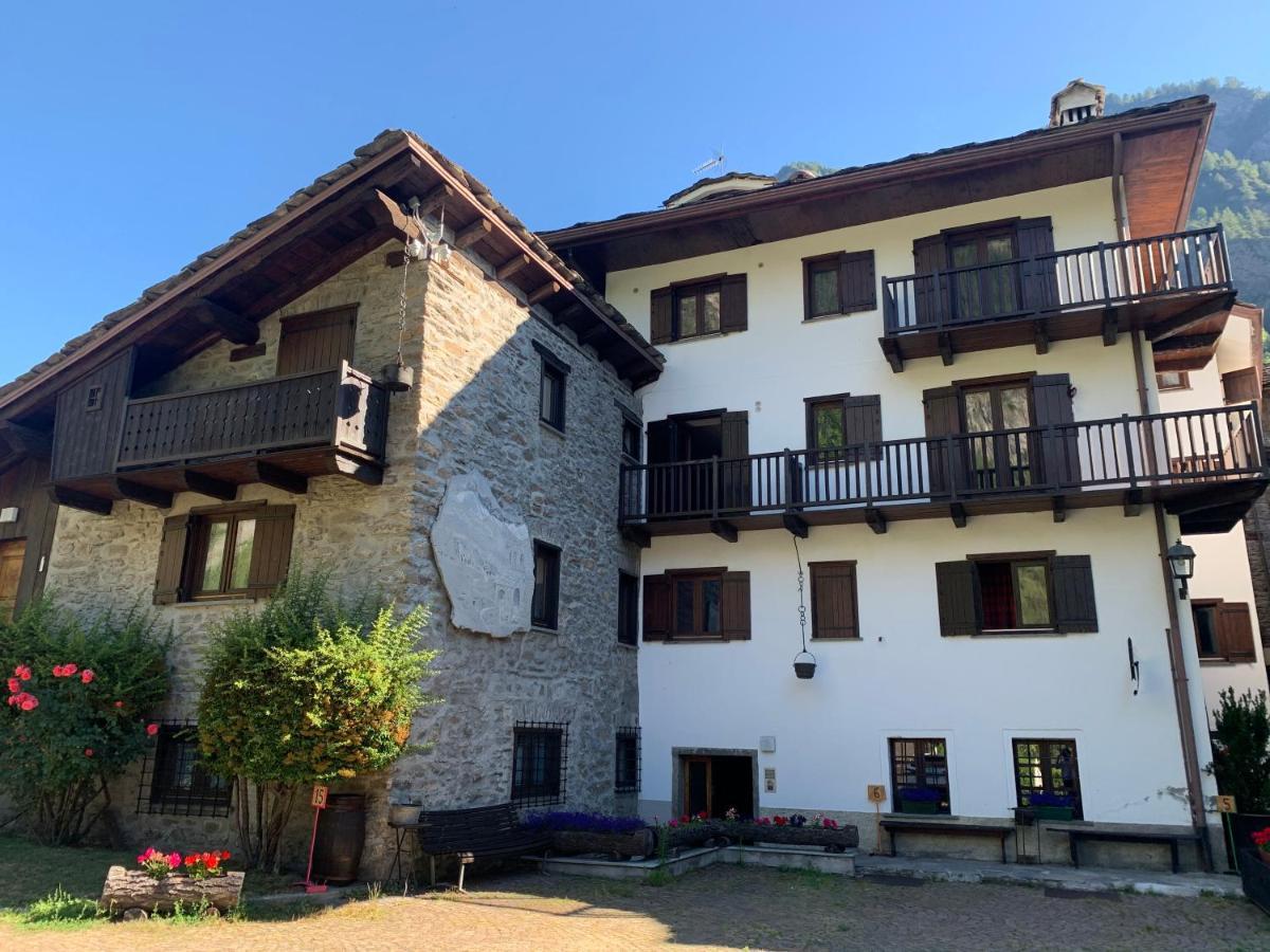 Apartamento Hameau De Jadis Pré-Saint-Didier Exterior foto