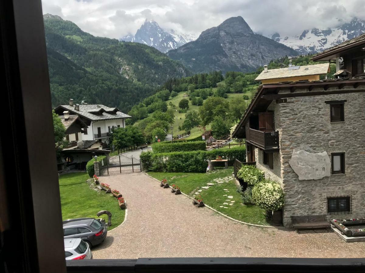 Apartamento Hameau De Jadis Pré-Saint-Didier Exterior foto